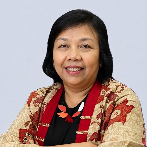 Elvia R. Shauki